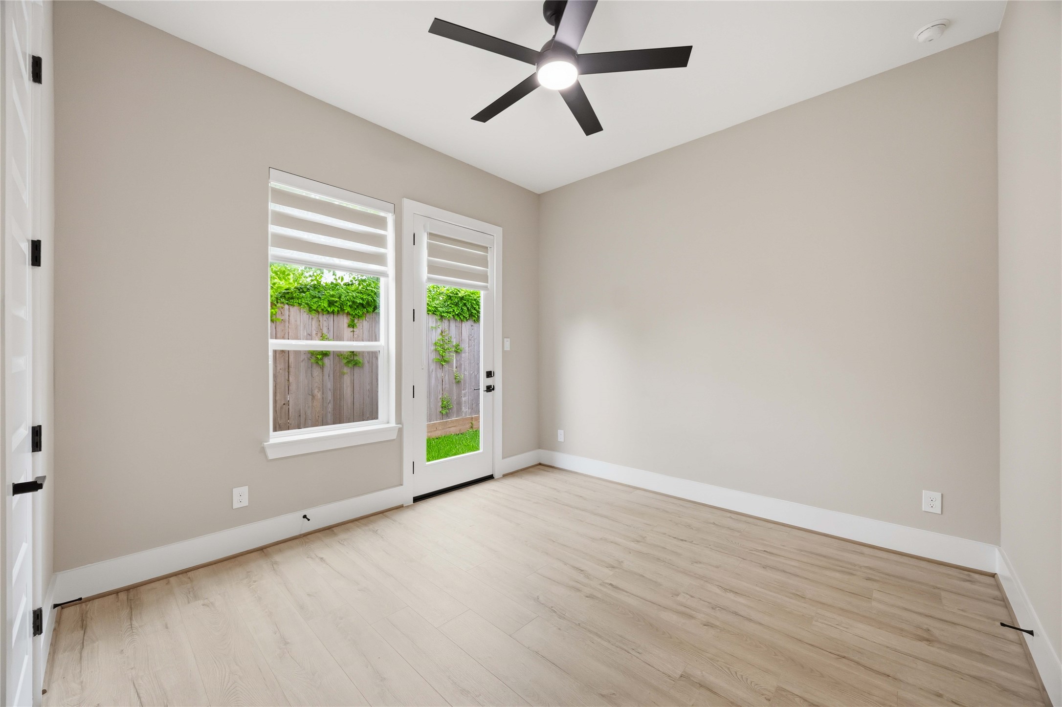 4013 Griggs Road, Unit B Houston, TX 77021 - Photo 6 of 9 ADU, perfect for shared living or an in-law suite