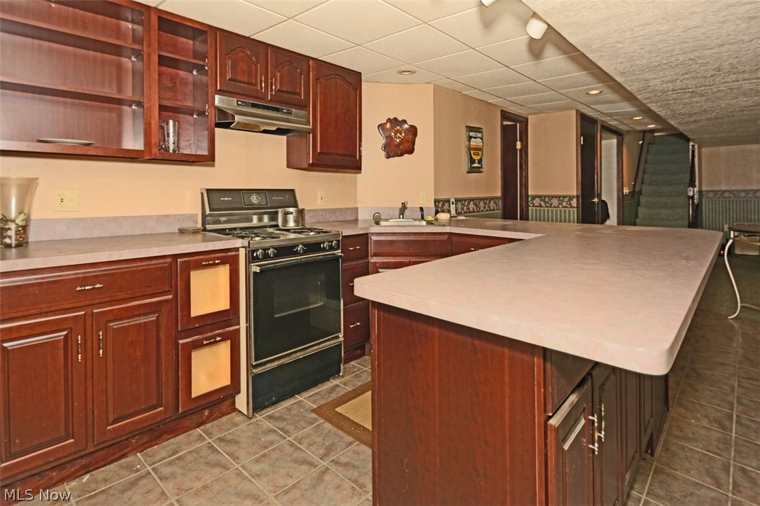7738 State Road Cleveland, OH 44134 - Photo 23 of 34