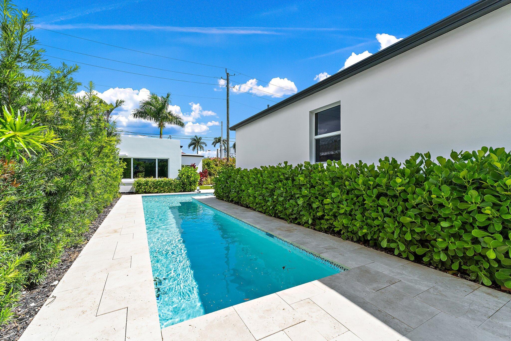 4015 Washington Road West Palm Beach, FL 33405 - Photo 25 of 31