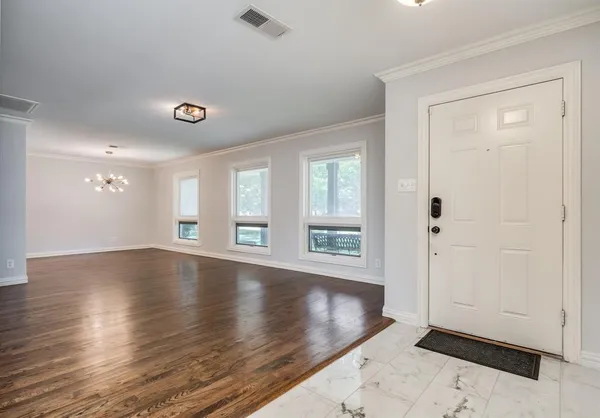 $3,400 | 3734 Crown Shore Drive, Dallas, TX 75244