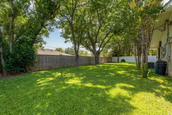 $3,400 | 3734 Crown Shore Drive, Dallas, TX 75244