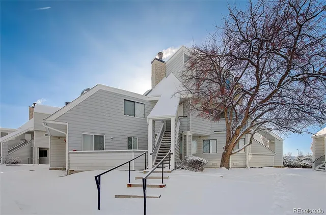 $1,650 | 17074 East Tennessee Drive, Unit 213, Aurora, CO 80017