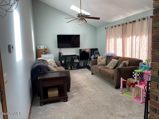 118 Winesap Road Pittsfield, MA 01201 - Photo 16 of 40 family room