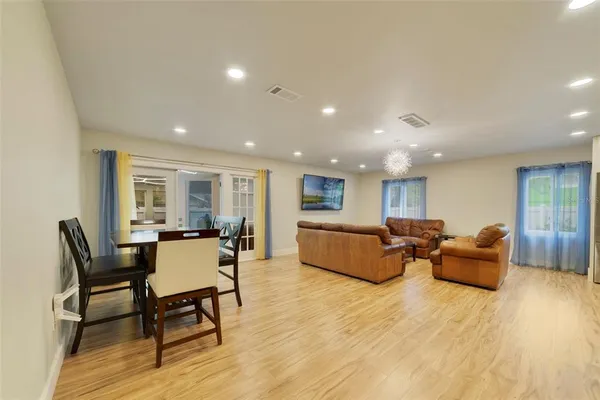 $435,000 | 905 Willow Run, Ormond Beach, FL 32174