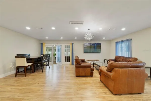 $435,000 | 905 Willow Run, Ormond Beach, FL 32174