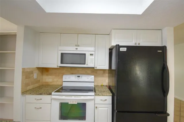 $2,800 | 960 Northwest 49th Street, Deerfield Beach, FL 33064