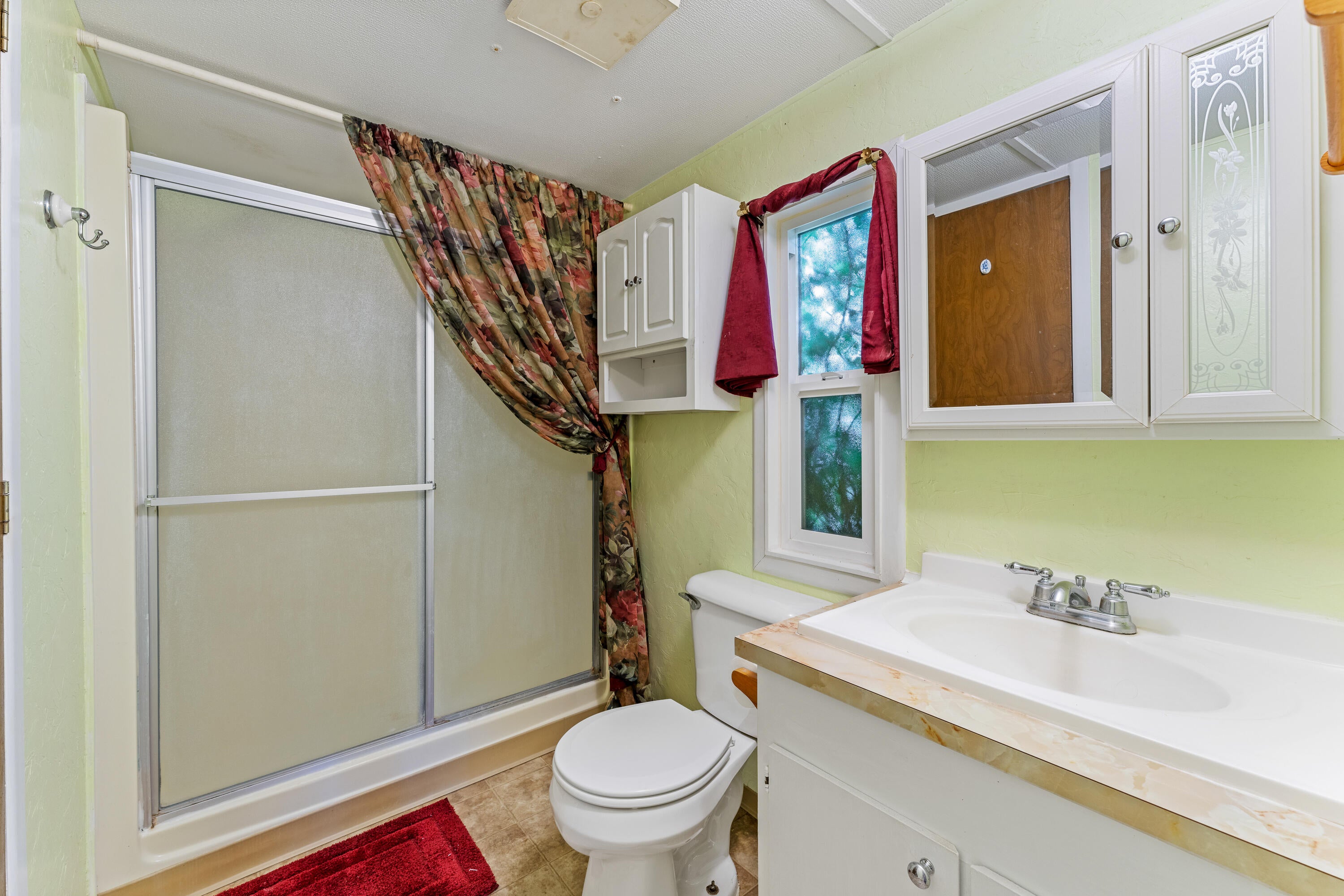 1241 Dowell Road, Unit 64 Grants Pass, OR 97527 - Photo 14 of 15 INT (6 of 10)