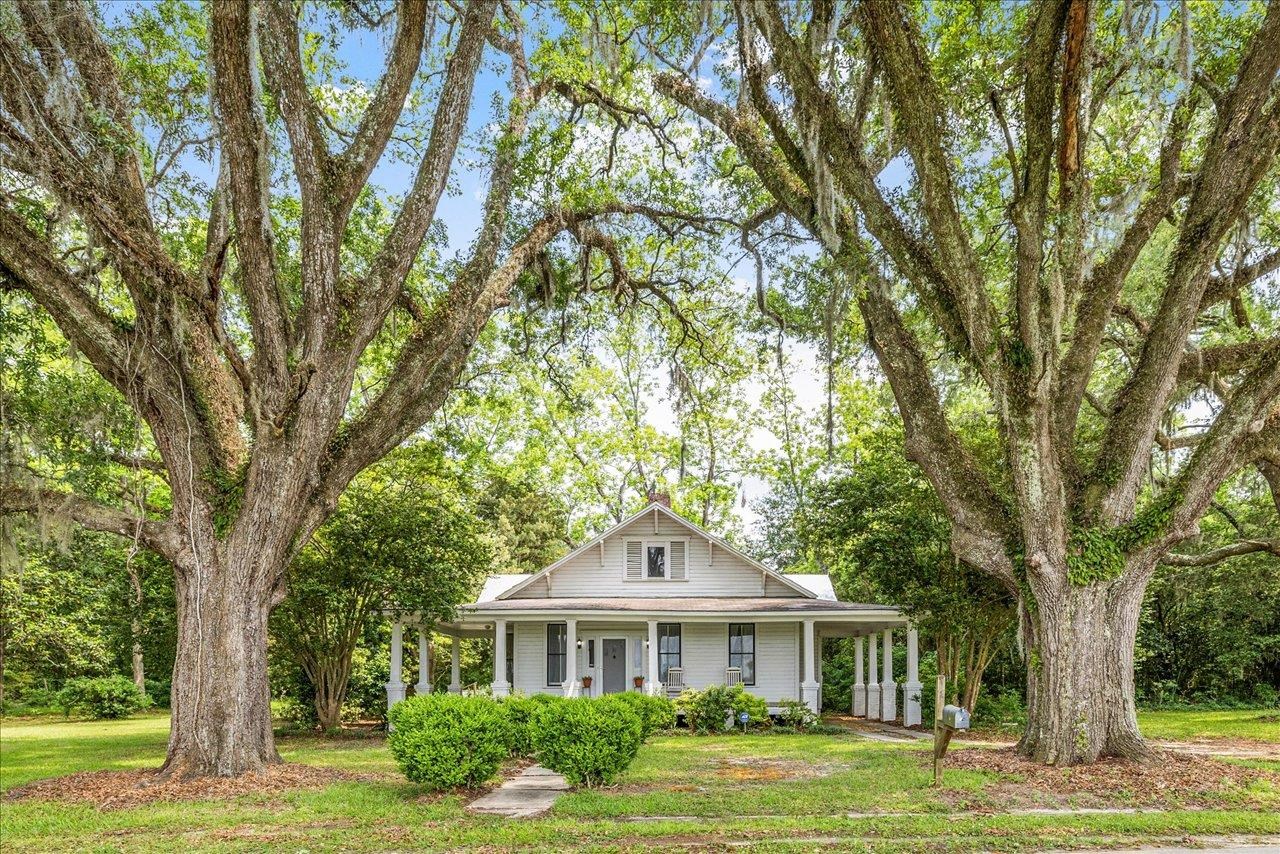 744 Bassett Road Quincy, FL 32351 - Photo 3 of 12 Gallery Image 3