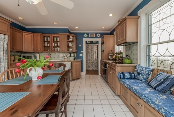 137 Elmwood Road Swampscott, MA 01907 - Photo 11 of 29 Gallery Image 11
