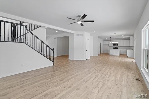 $424,215 | 2308 Heatherfield Drive, Rolla, MO 65401