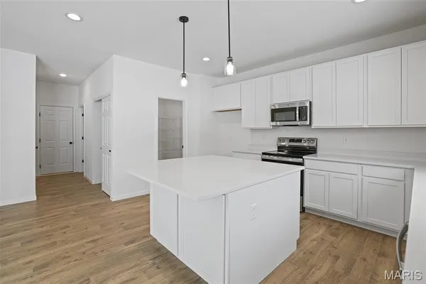 $424,215 | 2308 Heatherfield Drive, Rolla, MO 65401