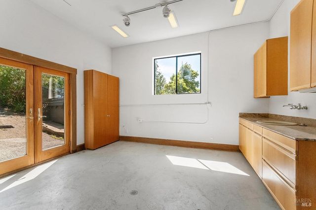 $4,700,000 | 1100 Bayhills Drive, San Rafael, CA 94903