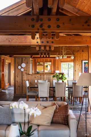 $4,700,000 | 1100 Bayhills Drive, San Rafael, CA 94903