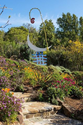 $4,700,000 | 1100 Bayhills Drive, San Rafael, CA 94903