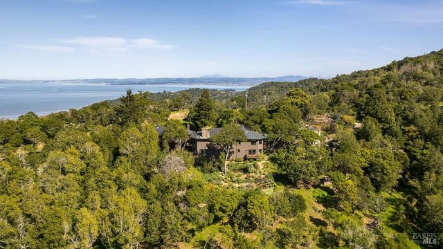 $4,700,000 | 1100 Bayhills Drive, San Rafael, CA 94903