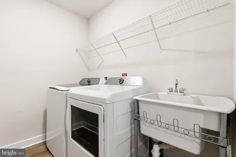 $624,999 | 20851 Owenmore Terrace, Sterling, VA 20166