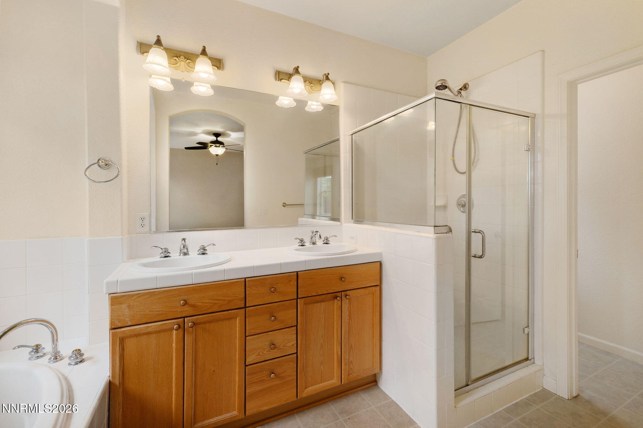 9355 Hummer Court Reno, NV 89521 - Photo 16 of 29 13-web-or-mls-9355 Hummer Ct-14