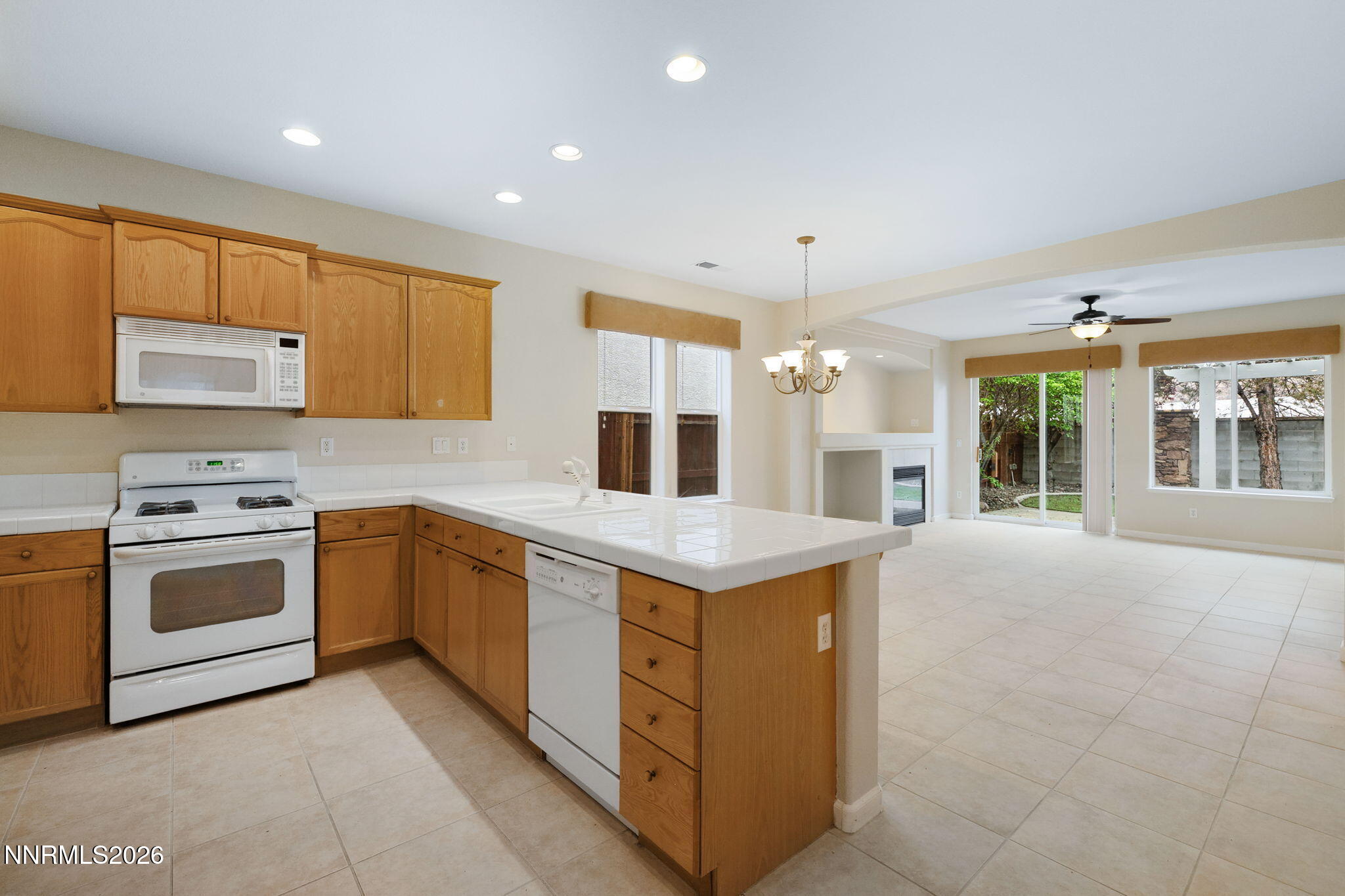 9355 Hummer Court Reno, NV 89521 - Photo 6 of 29 3-web-or-mls-9355 Hummer Ct-4