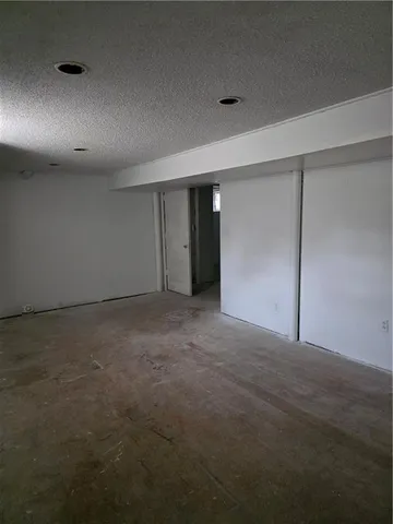 $220,000 | 11013 East 53 Terrace, Raytown, MO 64133