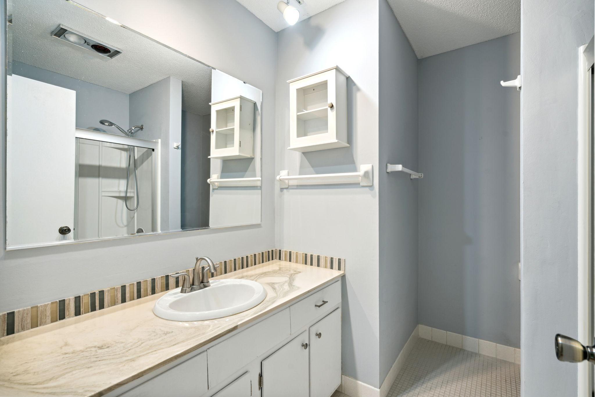 6190 Golden Valley Road Golden Valley, MN 55422 - Photo 20 of 34