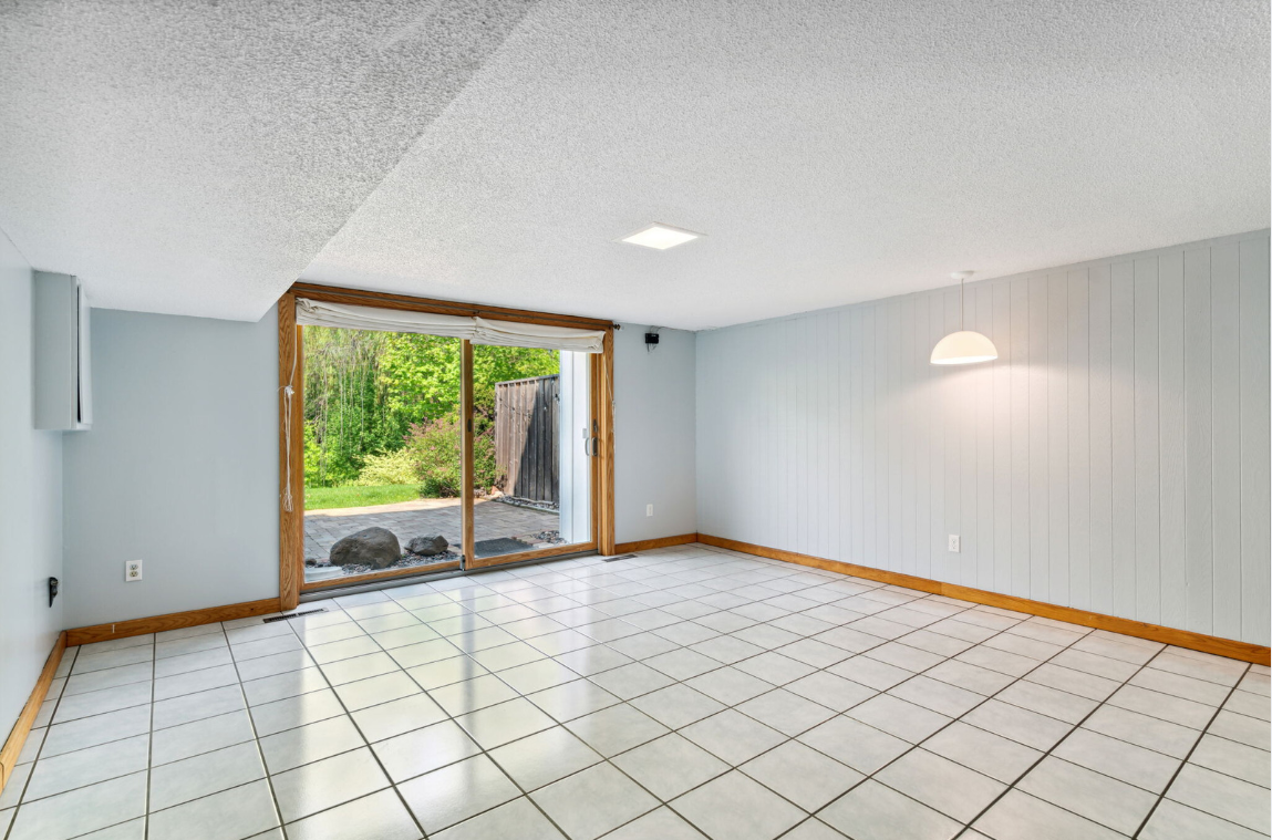 6190 Golden Valley Road Golden Valley, MN 55422 - Photo 22 of 34