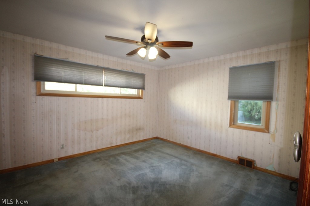 10610 Windham Road Parma, OH 44130 - Photo 11 of 25