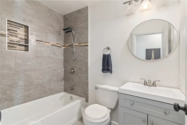 $720,000 | 8303 Whispering Tree Drive, Jurupa Valley, CA 92509