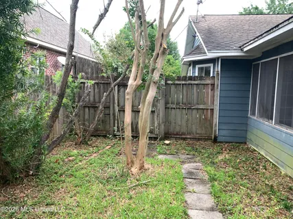 $199,000 | 606 Beyer Drive, Bay St. Louis, MS 39520