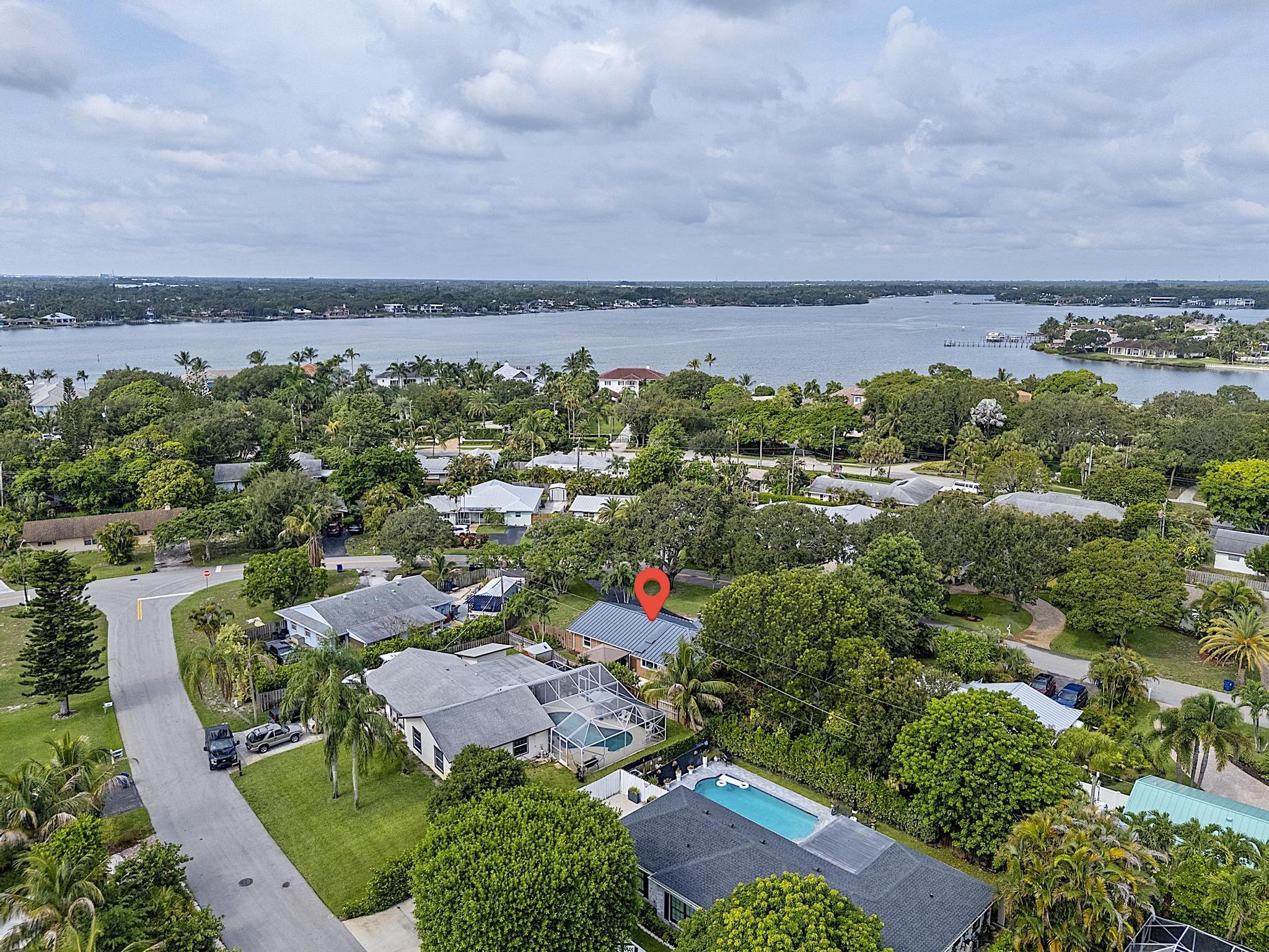 119 Norfolk Road Jupiter, FL 33469 - Photo 2 of 45 119 W Norfolk Rd, Jupiter, FL 33469 - -