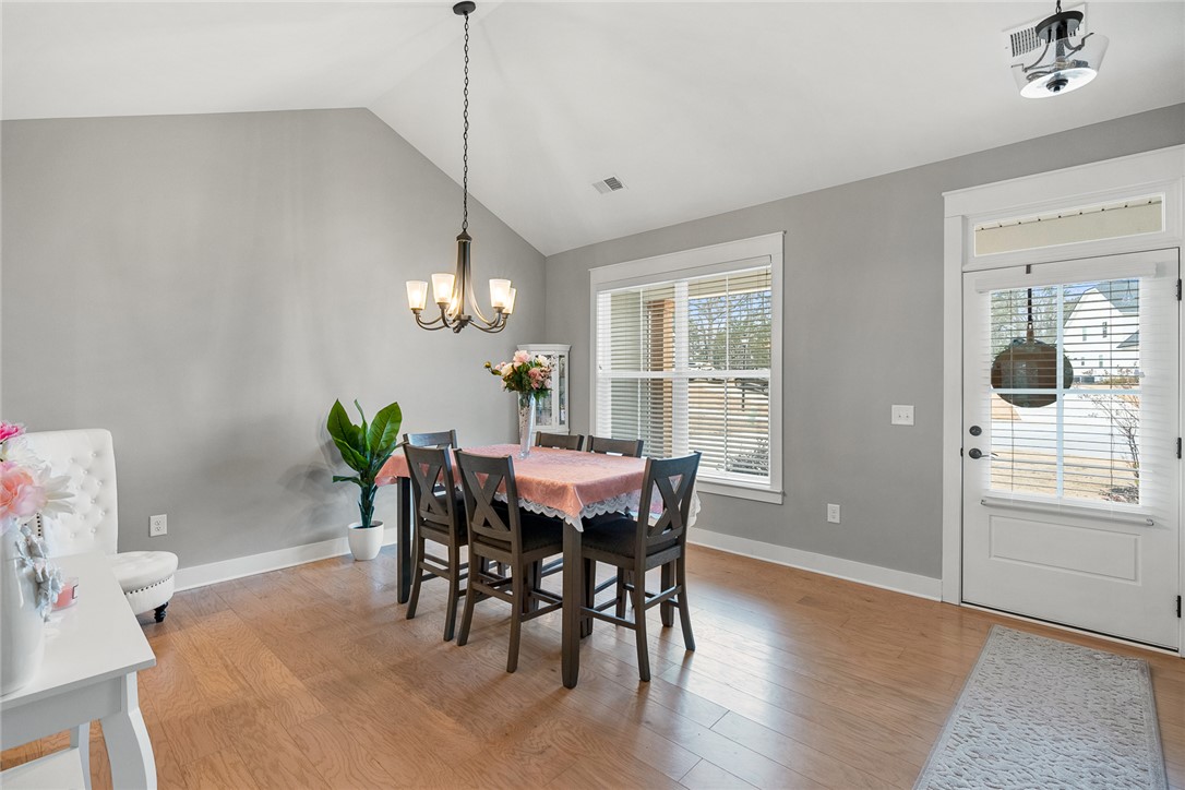 215 Timothy Court Anderson, SC 29621 - Photo 5 of 37