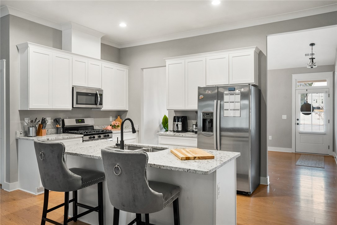 215 Timothy Court Anderson, SC 29621 - Photo 9 of 37