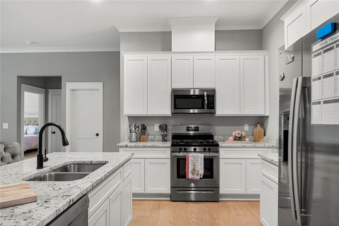 215 Timothy Court Anderson, SC 29621 - Photo 10 of 37