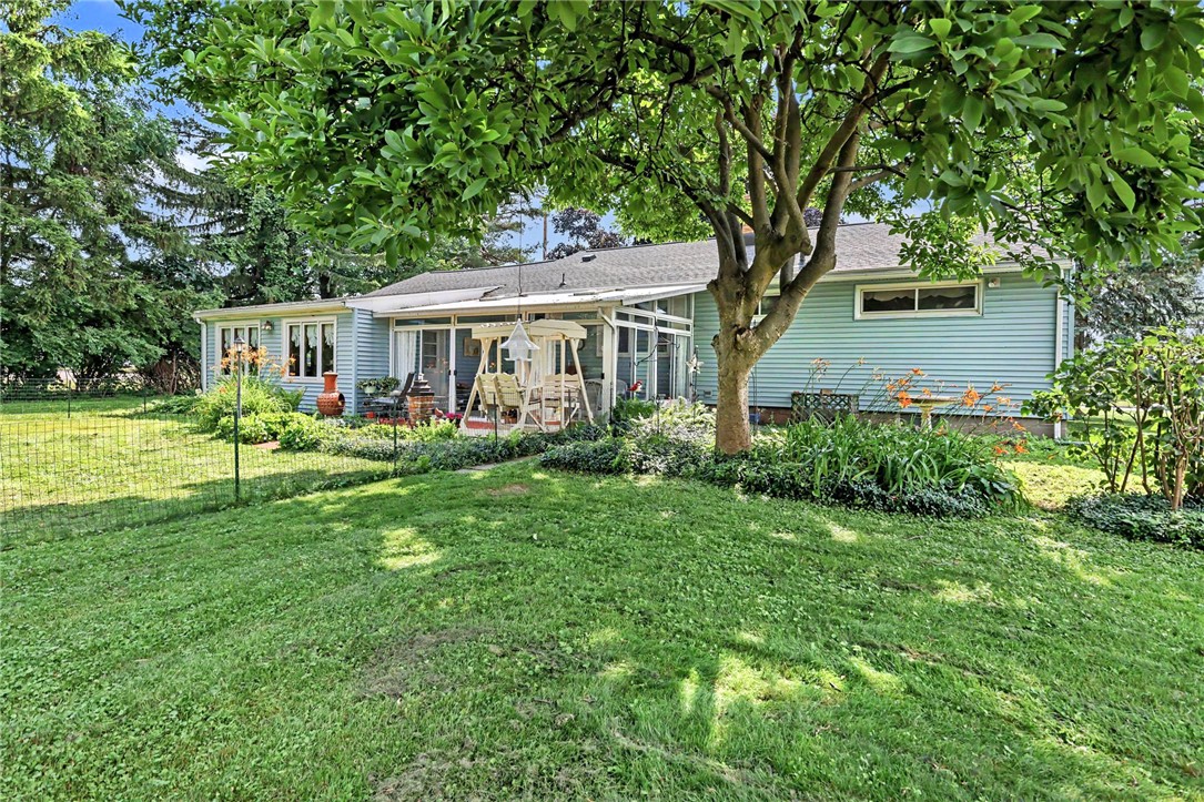 1004 Elmgrove Road Gates, NY 14624 - Photo 47 of 50