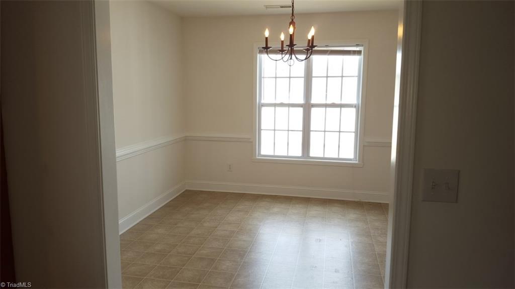 5813 Sunny Ridge Trail Clemmons, NC 27012 - Photo 14 of 18 Dining Room