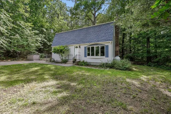 $539,900 | 11 Hartson Circle, Hudson, NH 03051