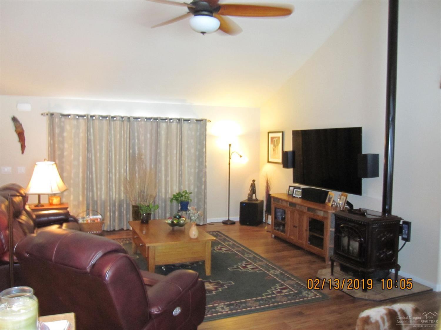 55955 Black Duck Road Bend, OR 97707 - Photo 3 of 16 Additional Photo