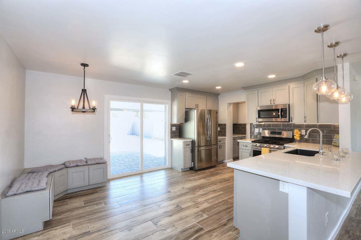 7754 East Thomas Road Scottsdale, AZ 85251 - Photo 16 of 23 Kitchen