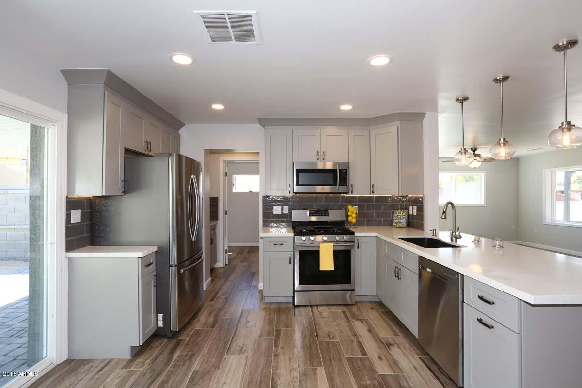 7754 East Thomas Road Scottsdale, AZ 85251 - Photo 17 of 23 Kitchen2
