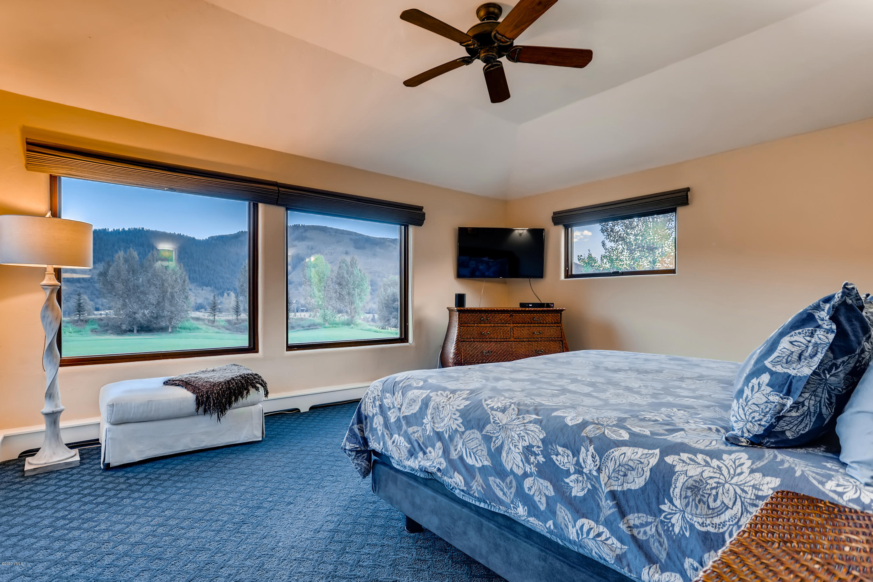 451 Rawhide Road Edwards, CO 81632 - Photo 13 of 38 451 Rawhide Road Edwards CO-print-013-01