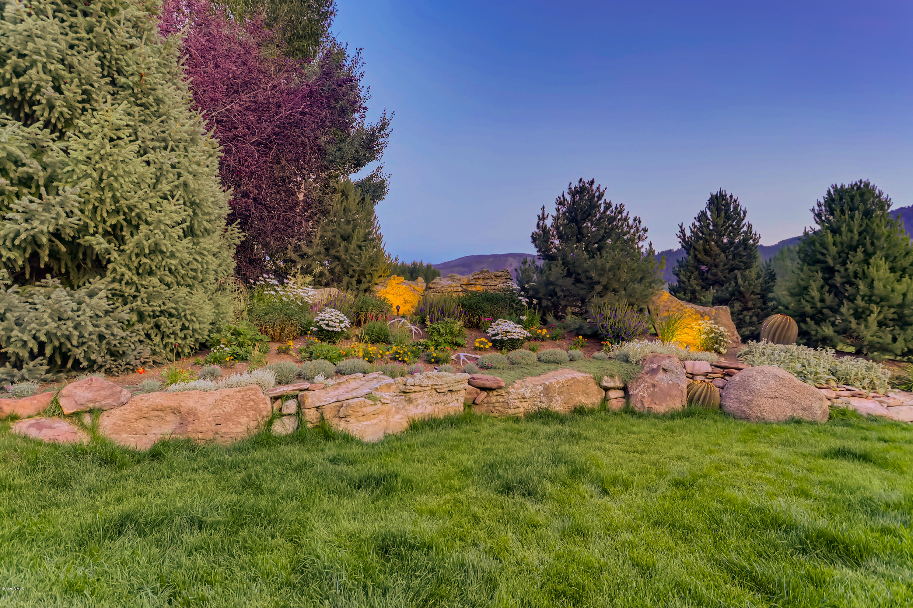 451 Rawhide Road Edwards, CO 81632 - Photo 32 of 38 451 Rawhide Road Edwards CO-print-033-03