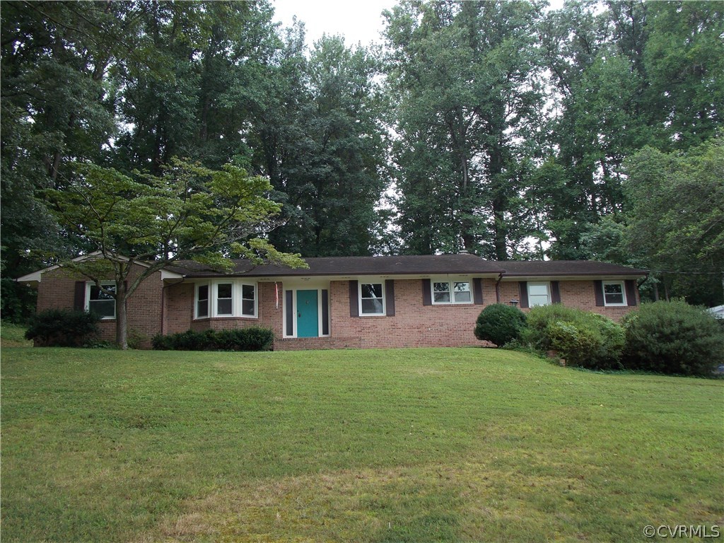 3912 Fordham Road North Chesterfield, VA 23236 - Photo 1 of 37 Gallery Image 1