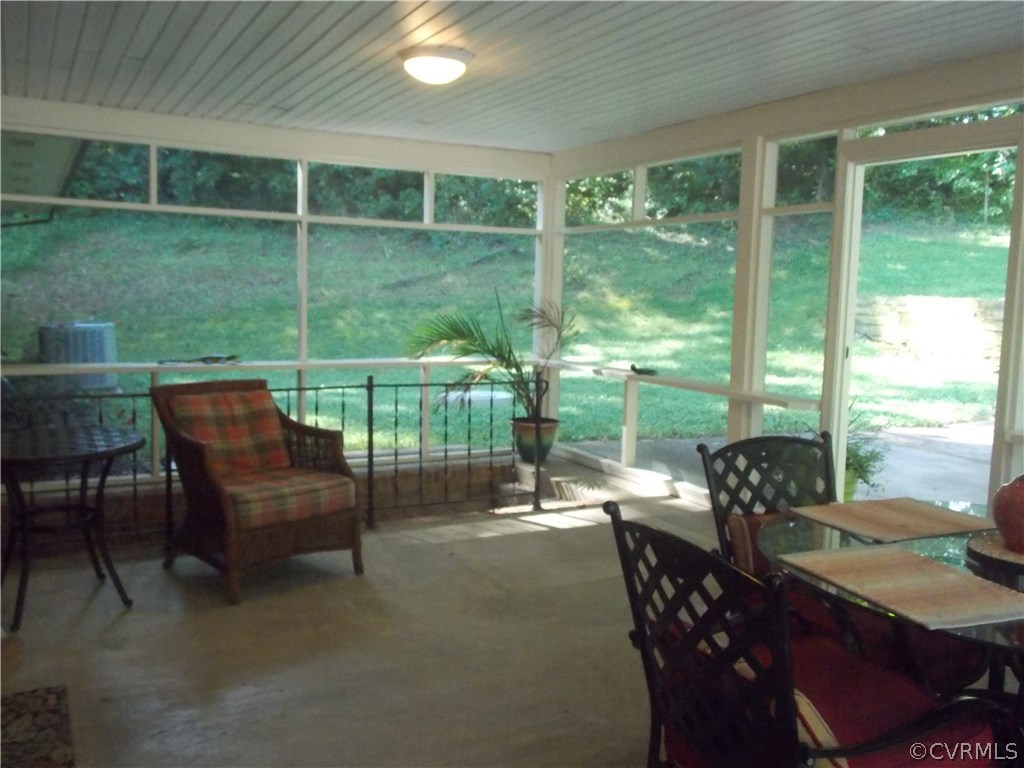3912 Fordham Road North Chesterfield, VA 23236 - Photo 26 of 37 Gallery Image 26