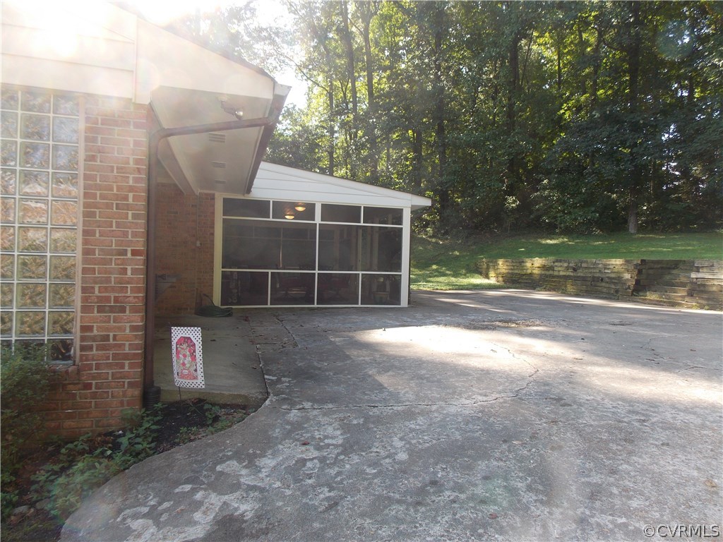 3912 Fordham Road North Chesterfield, VA 23236 - Photo 7 of 37 Gallery Image 7