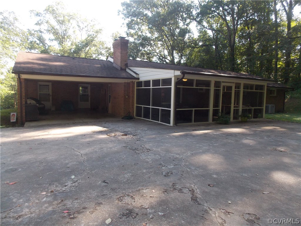 3912 Fordham Road North Chesterfield, VA 23236 - Photo 8 of 37 Gallery Image 8