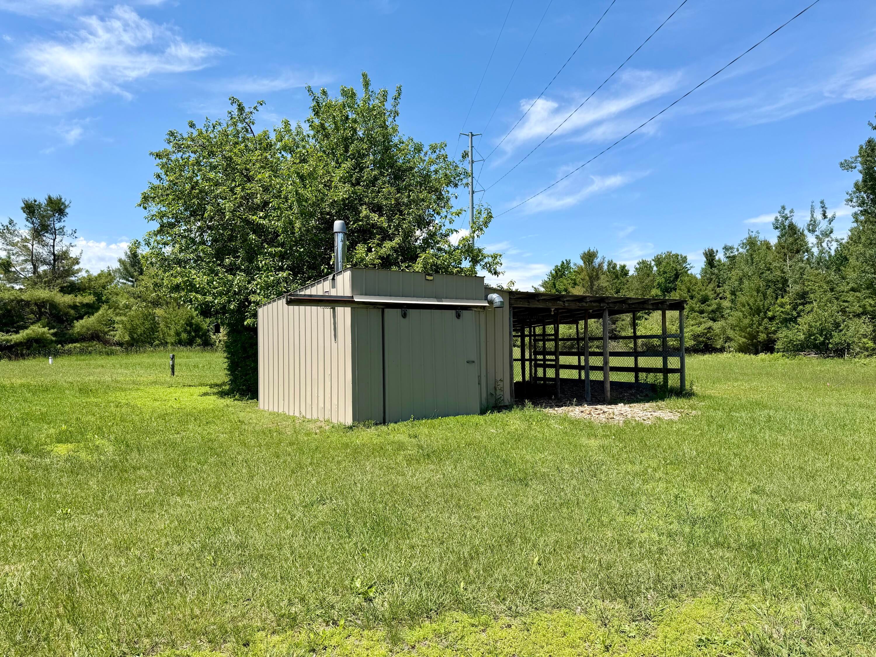 1501 Hackmatack Road Cheboygan, MI 49721 - Photo 22 of 28