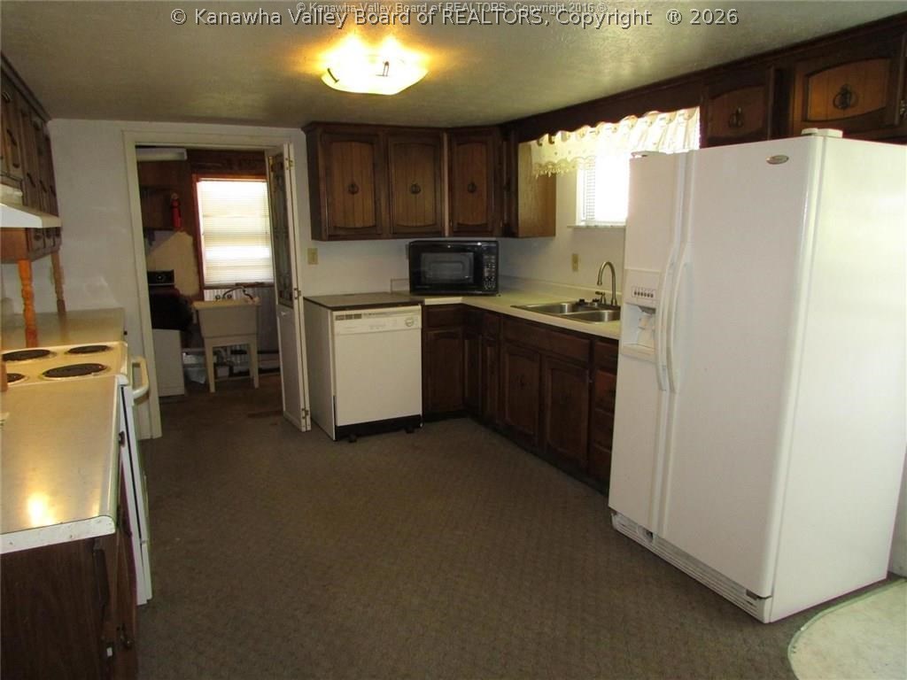 225 Easter Road Nitro, WV 25143 - Photo 15 of 26 Gallery Image 15
