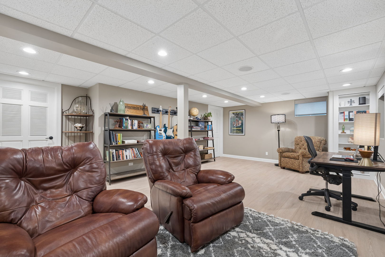 449 Farnham Lane Wheaton, IL 60189 - Photo 23 of 32