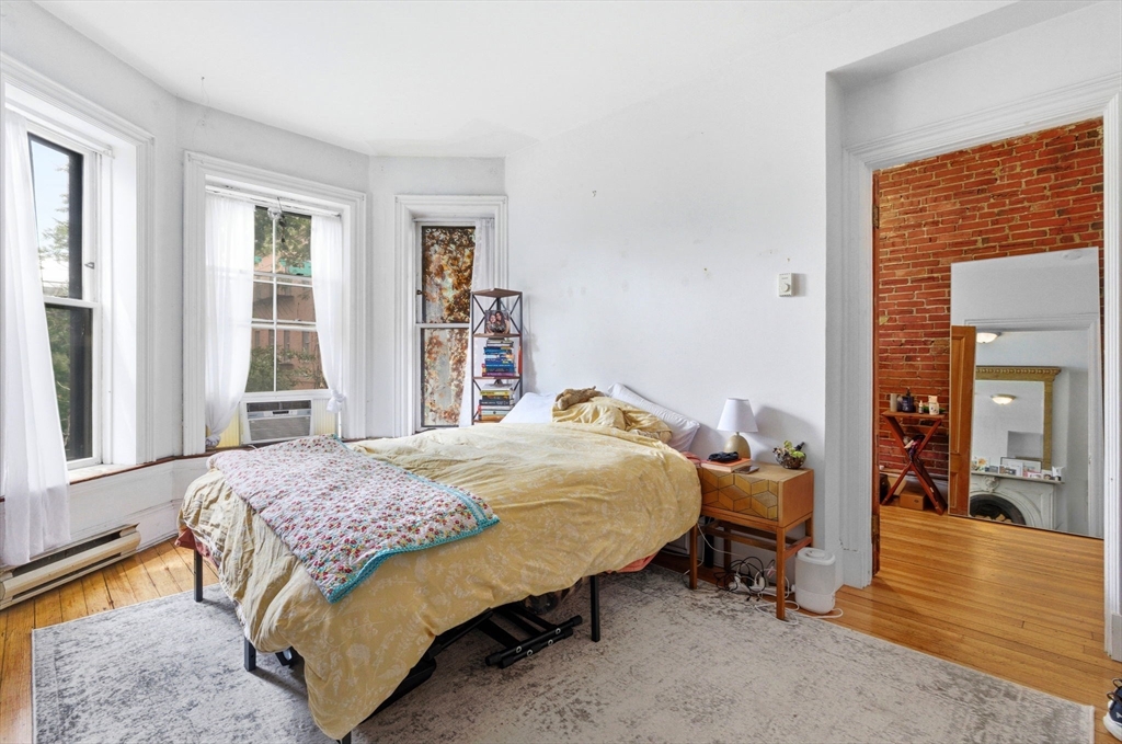 45 Rutland Street, Unit 3 Boston, MA 02118 - Photo 7 of 16