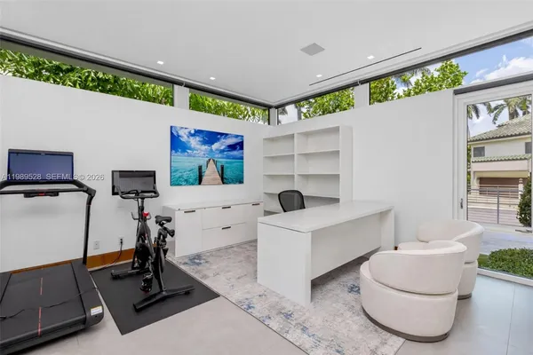 $16,950,000 | 650 Royal Plaza Drive, Fort Lauderdale, FL 33301