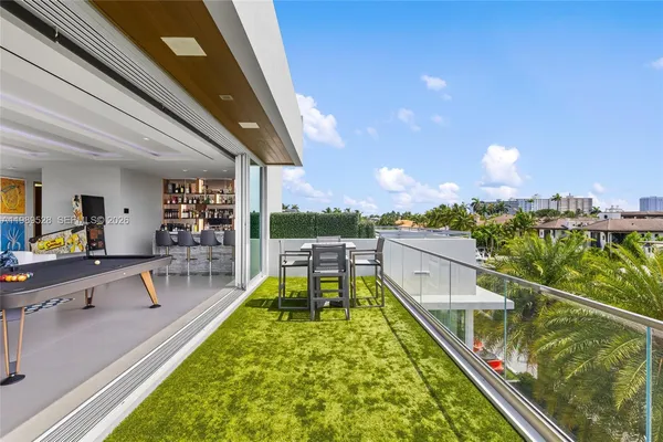 $16,950,000 | 650 Royal Plaza Drive, Fort Lauderdale, FL 33301